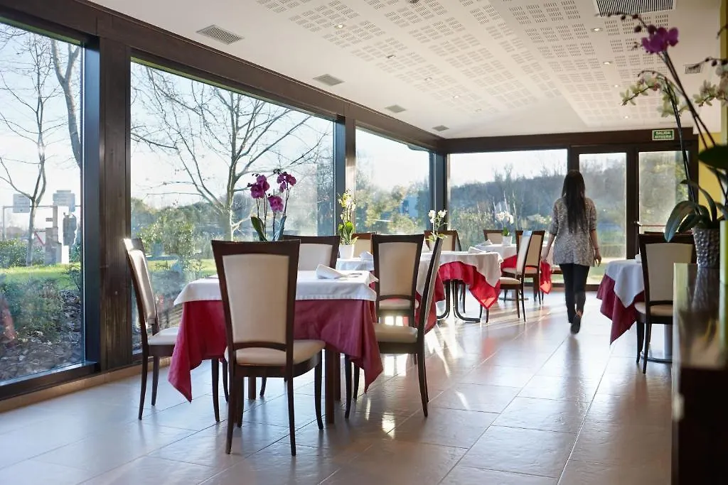 Atalaia Otel Irun İspanya